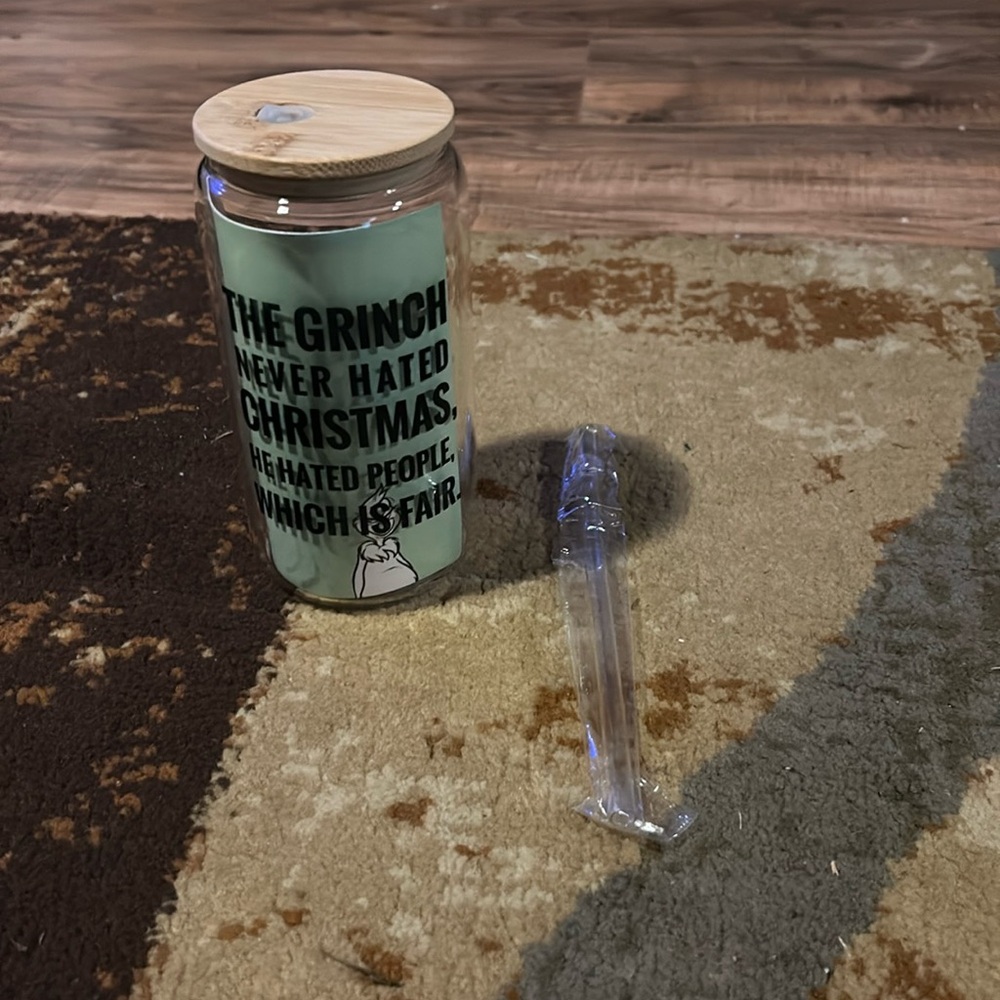 Glass cup
